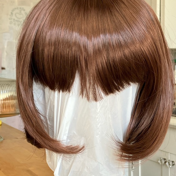 High heat synthetic Bob wig, 9 inch, New - Picture 2 of 4